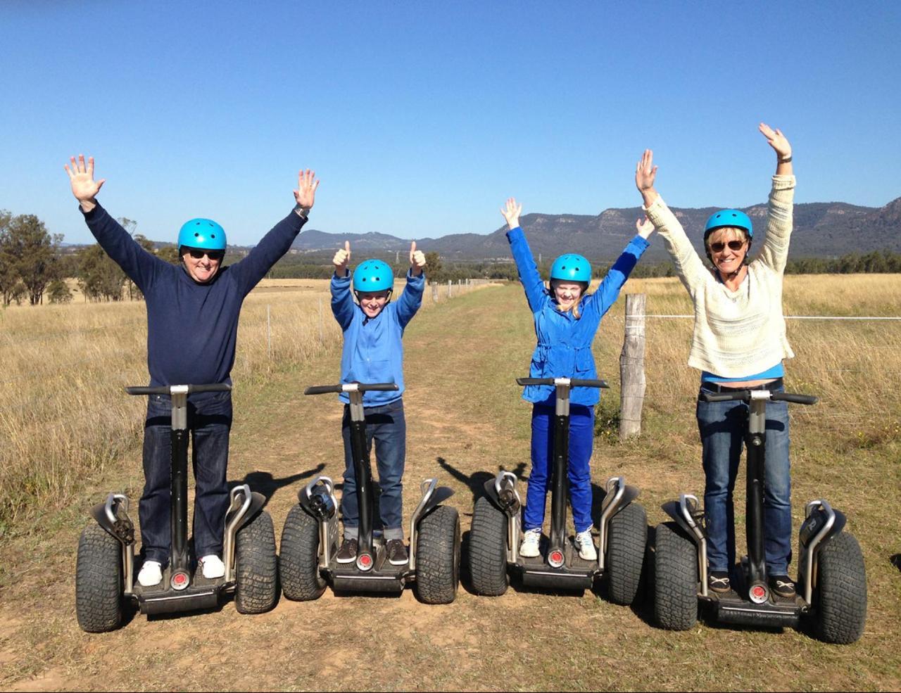 Hunter Valley Resort, Hunter Farm Adventure Centre & 4 Pines At The Farm Pokolbin Esterno foto